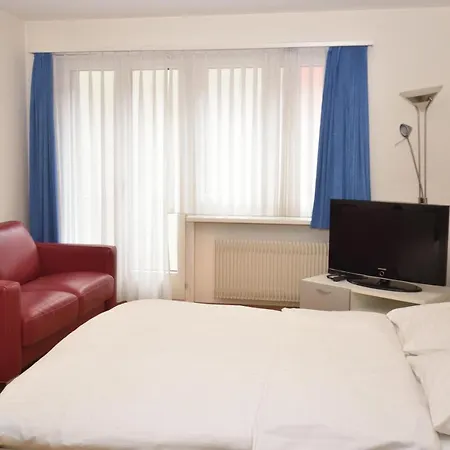 Apartment Executive - Crown 12