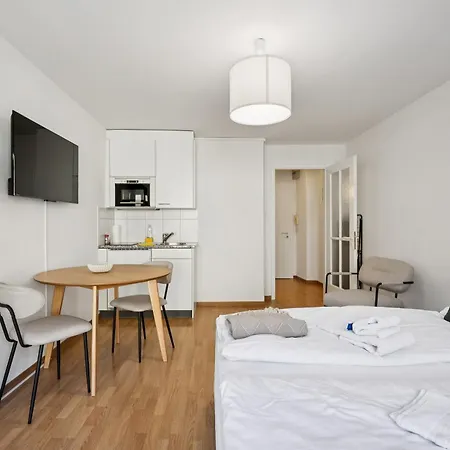 Executive - Crown 12 Apartment Zurich