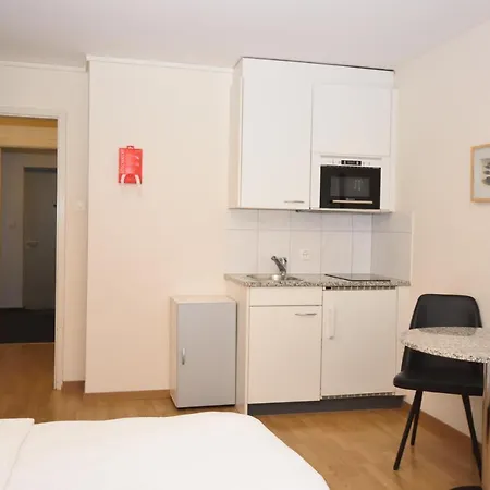 Apartment Executive - Crown 12